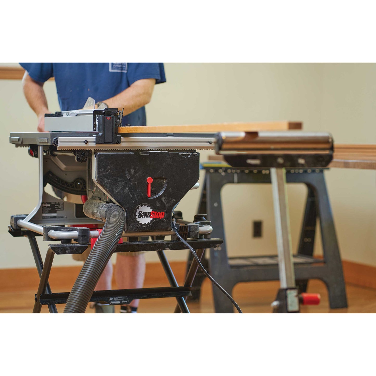 Compact Table Saw alt 0