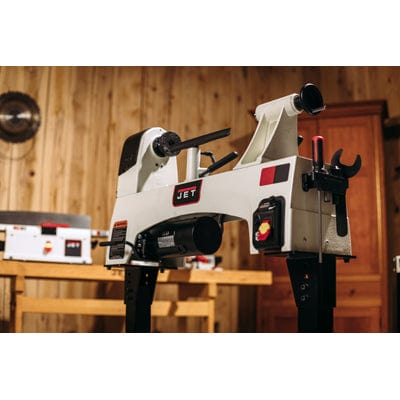 306_Chris-Lathes-101.jpg