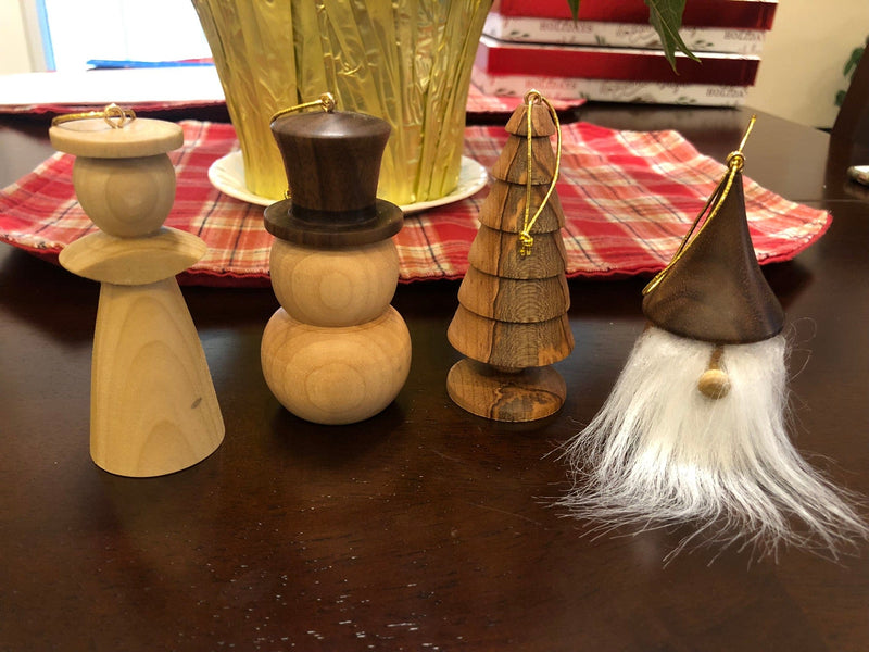 303_Christmas_Ornament.jpg
