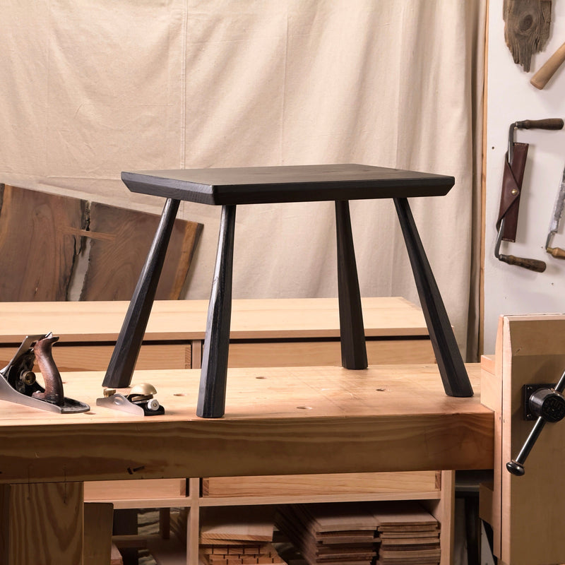 586_MJ_Stool.jpg