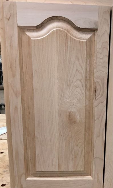 567_RaisedPanelDoor.jpg